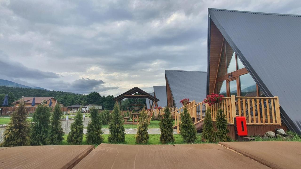 Doka Valea Sebesului A-Frame Hotel ภายนอก รูปภาพ